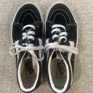 Black Old School Vans